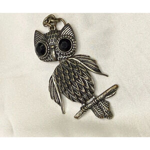Vintage Metal Owl Black Eyes Pendant Necklace Chain Jewelry Pendant